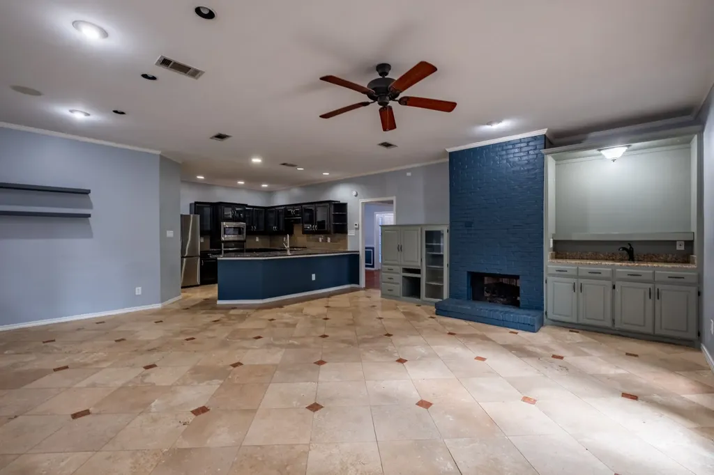 1502 Mission Hills Lane Corinth TX 76210