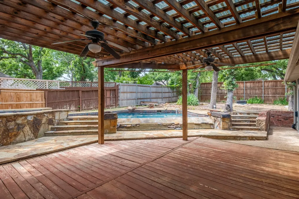 1502 Mission Hills Lane Corinth TX 76210