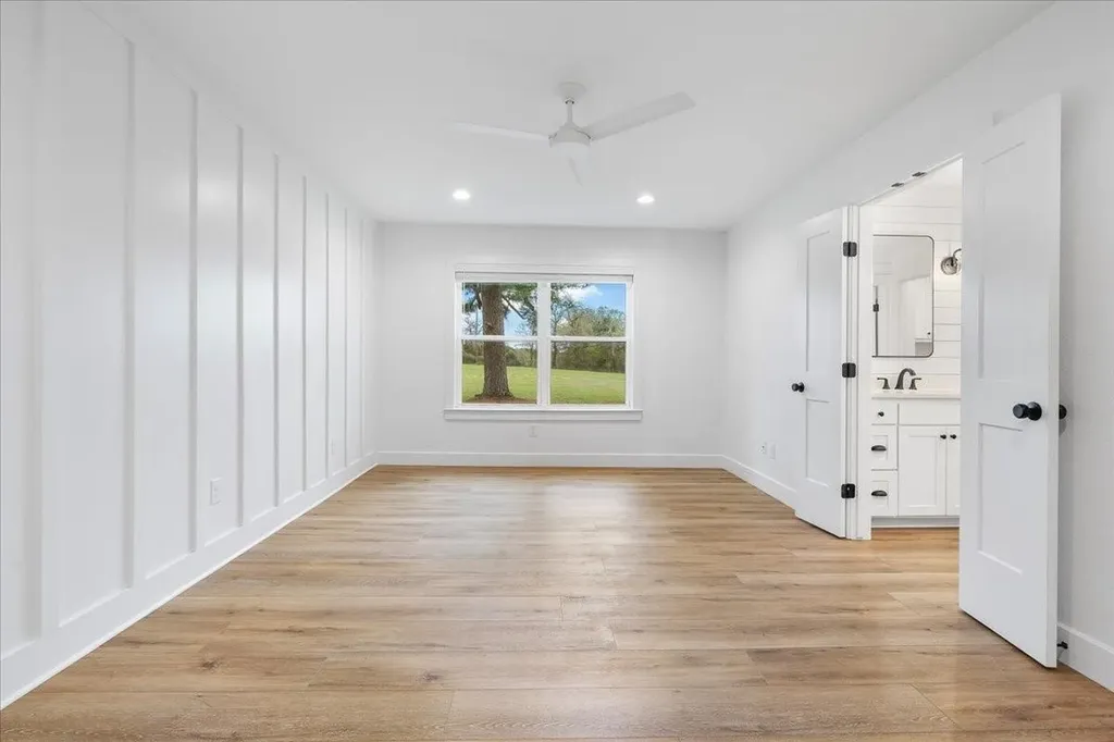 8082 County Road 308 Grandview TX 76050