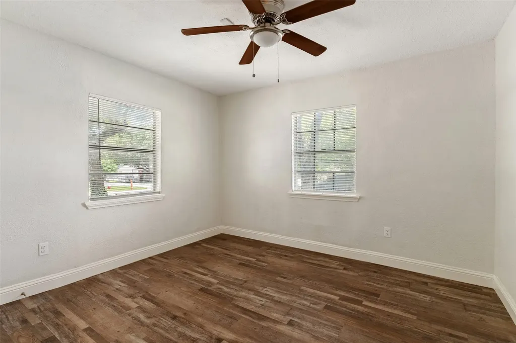 3123 Biway Street Sansom Park TX 76114