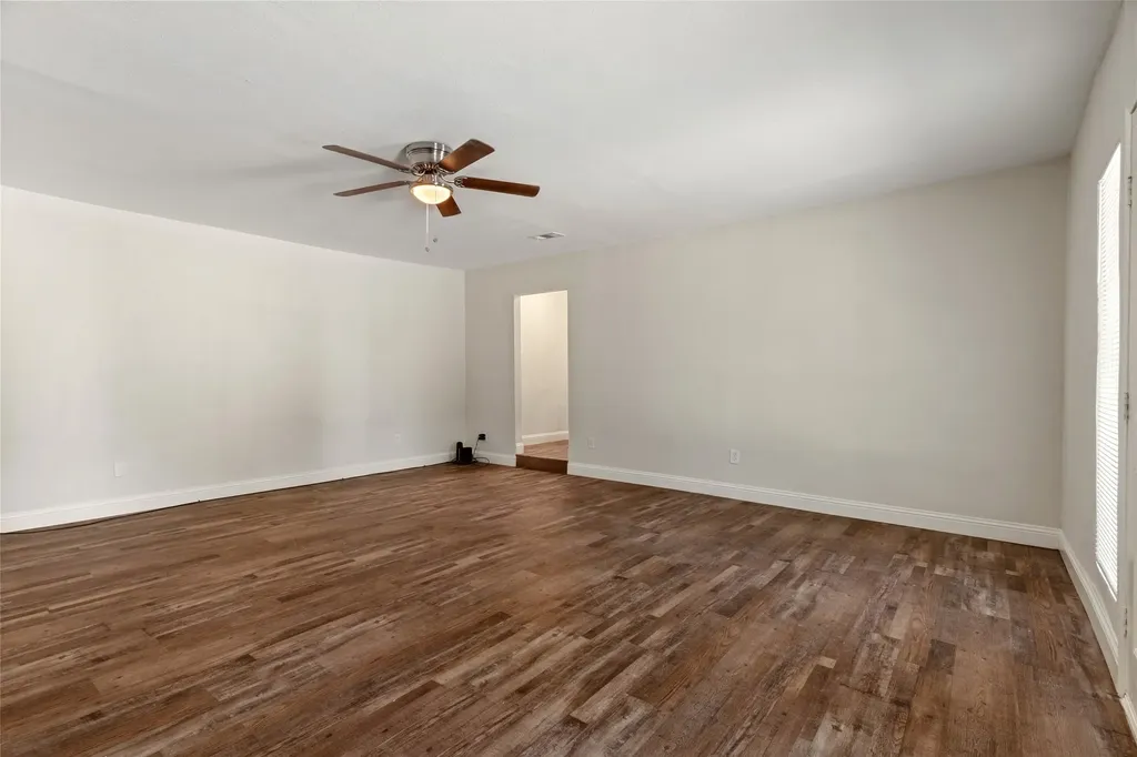 3123 Biway Street Sansom Park TX 76114