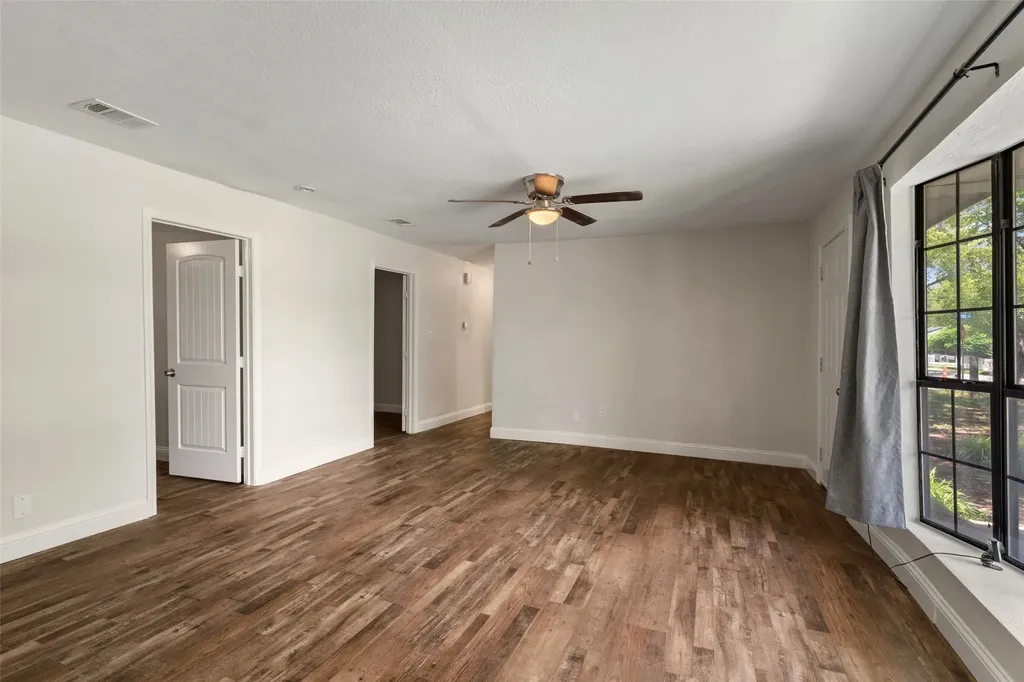 3123 Biway Street Sansom Park TX 76114