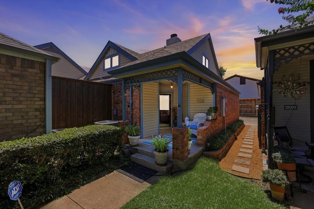 18095 Whispering Gables Lane Dallas TX 75287