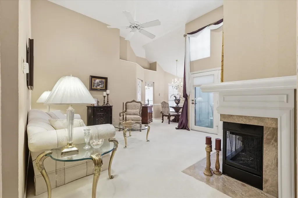 18095 Whispering Gables Lane Dallas TX 75287