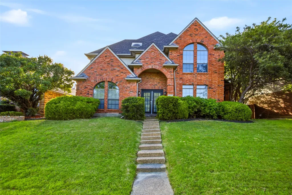 2115 Fawn Ridge Trail Carrollton TX 75010