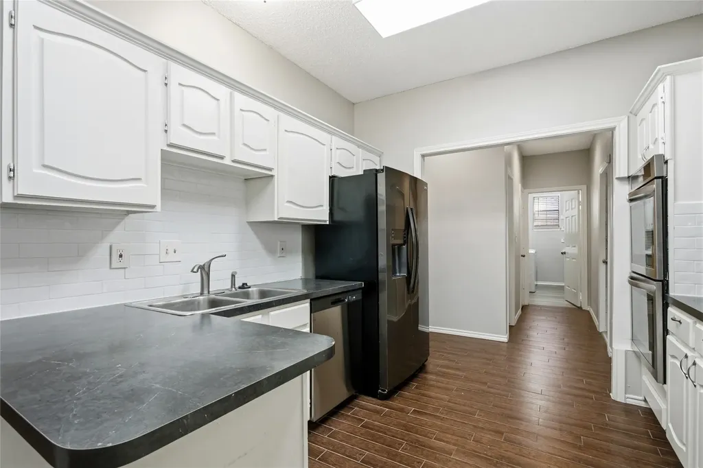 2115 Fawn Ridge Trail Carrollton TX 75010