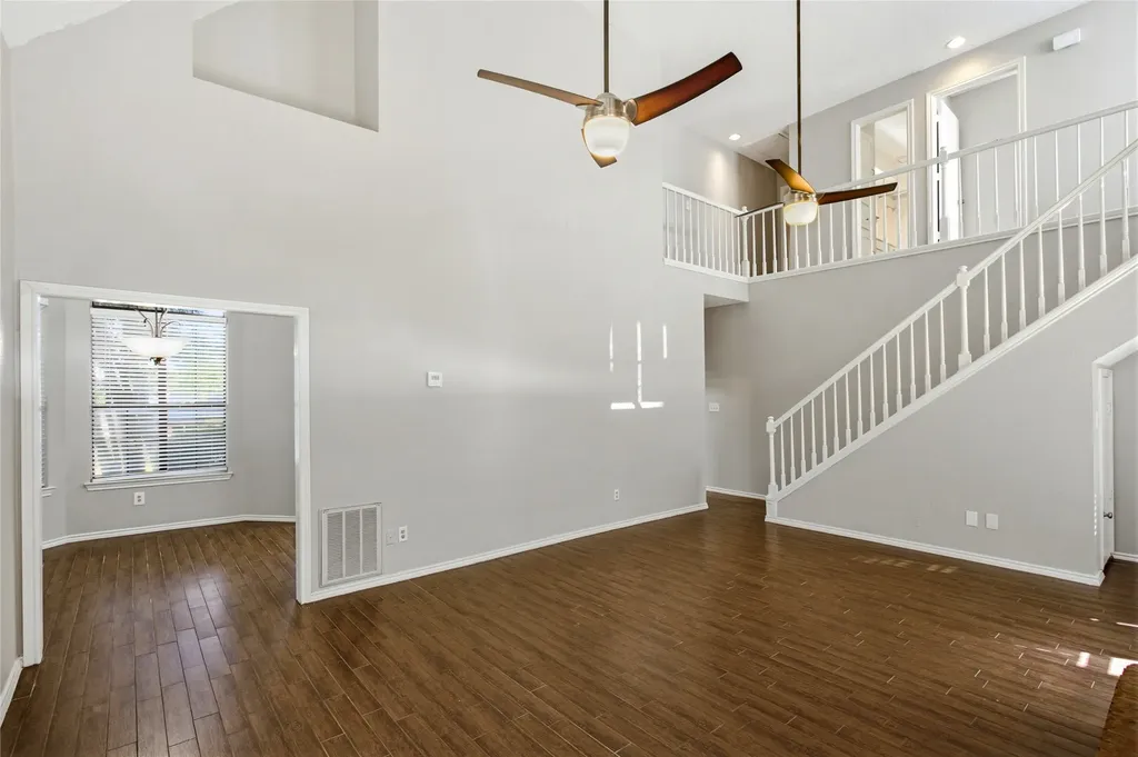 2115 Fawn Ridge Trail Carrollton TX 75010