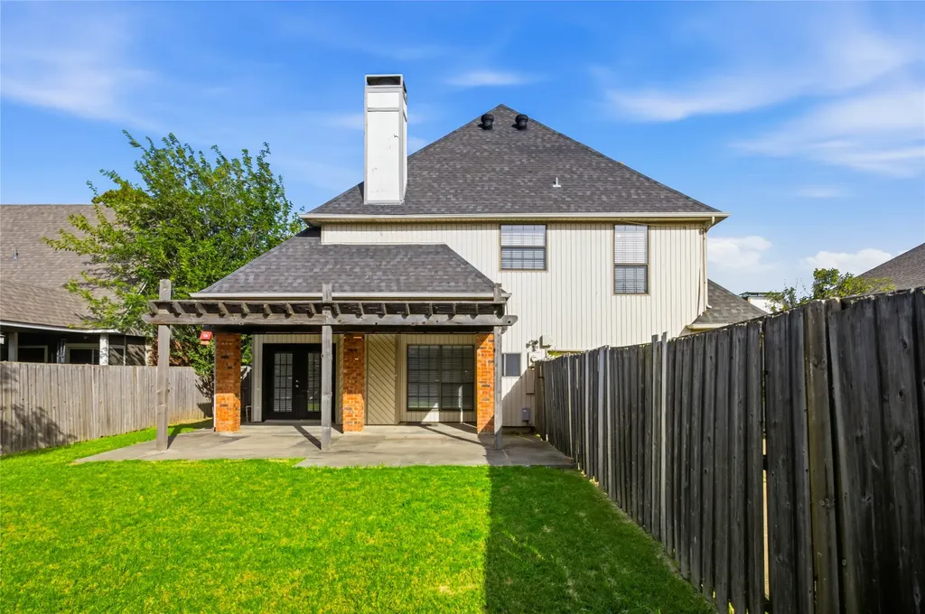 2115 Fawn Ridge Trail Carrollton TX 75010