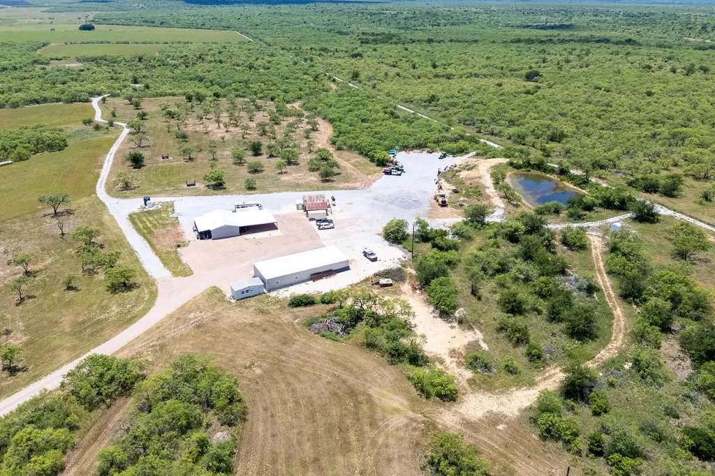 2671 Fm 2926 Clyde TX 79510