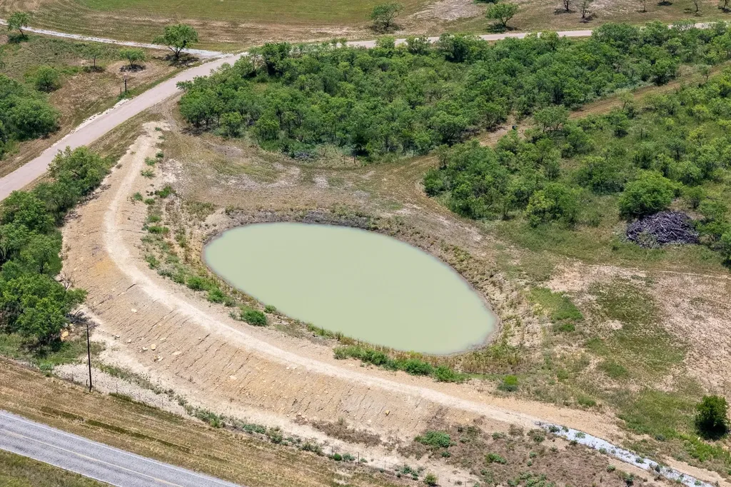 2671 Fm 2926 Clyde TX 79510