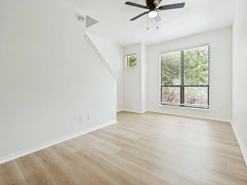120 Nemo Court Arlington TX 76010