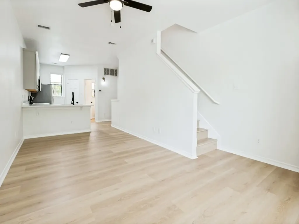 120 Nemo Court Arlington TX 76010