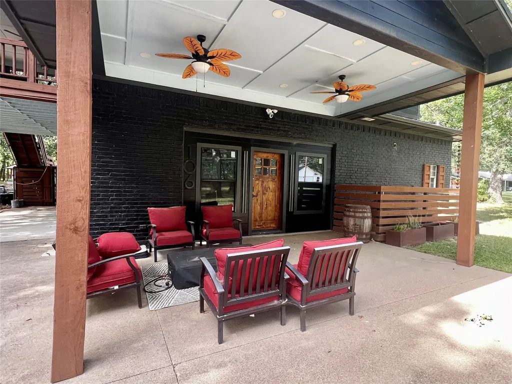 106 White Oak Drive Mabank TX 75156