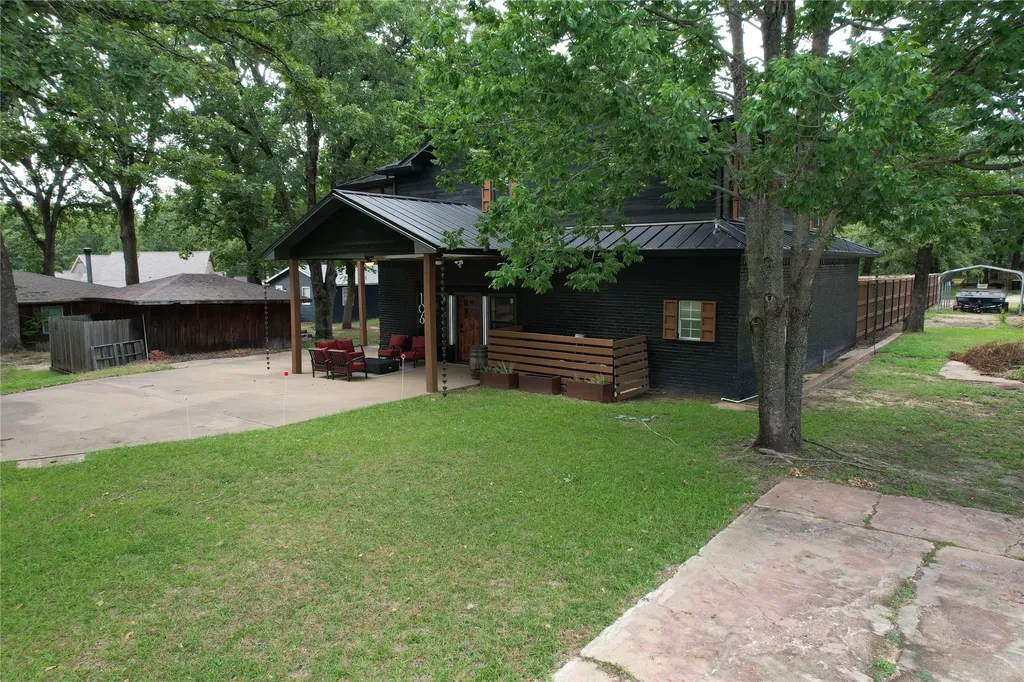 106 White Oak Drive Mabank TX 75156