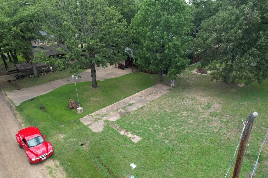 106 White Oak Drive Mabank TX 75156