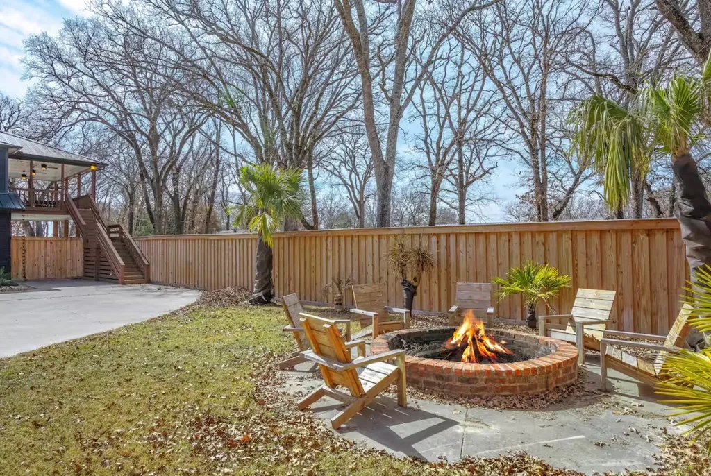 106 White Oak Drive Mabank TX 75156
