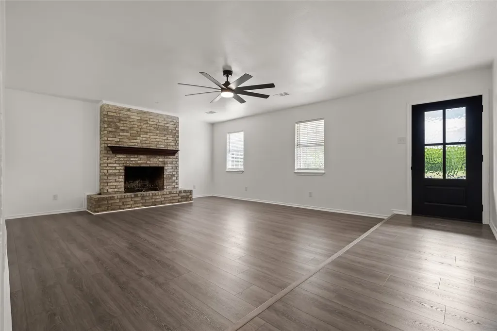257 Private Road 7219 Wills Point TX 75169