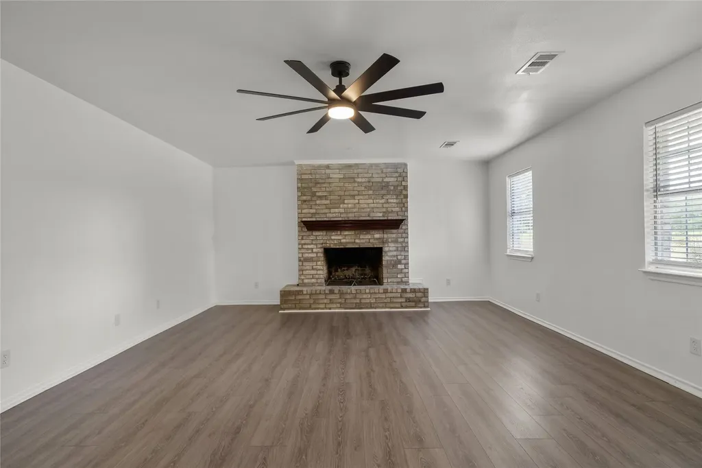 257 Private Road 7219 Wills Point TX 75169