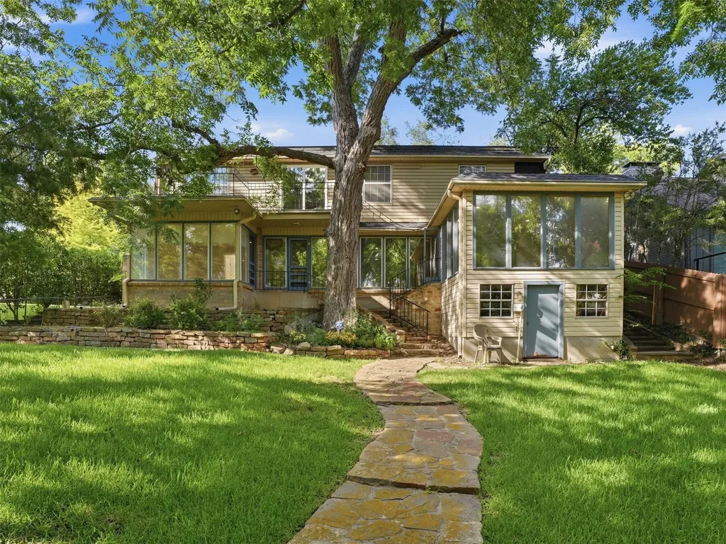 6815 Lyre Lane Dallas TX 75214