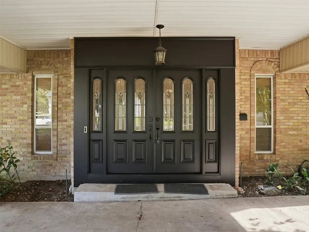 6815 Lyre Lane Dallas TX 75214