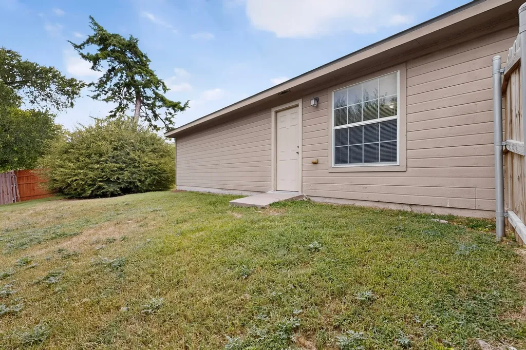 4825 Jesus Maria Court Dallas TX 75236