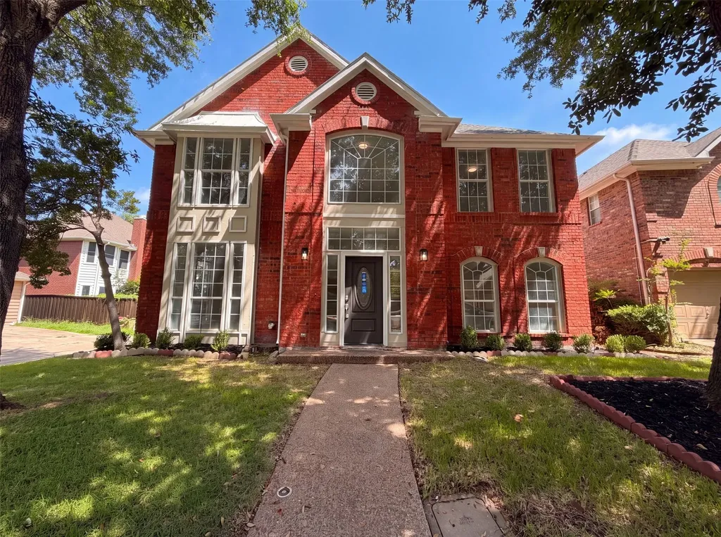 317 Riverwalk Lane Irving TX 75063