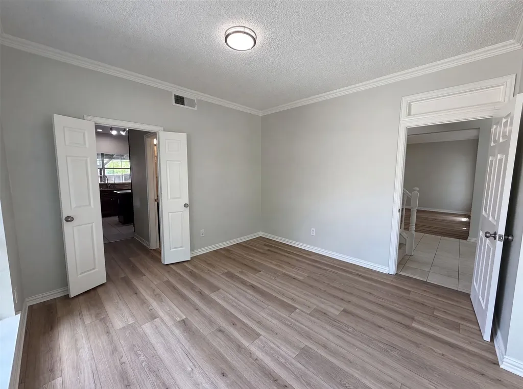 317 Riverwalk Lane Irving TX 75063