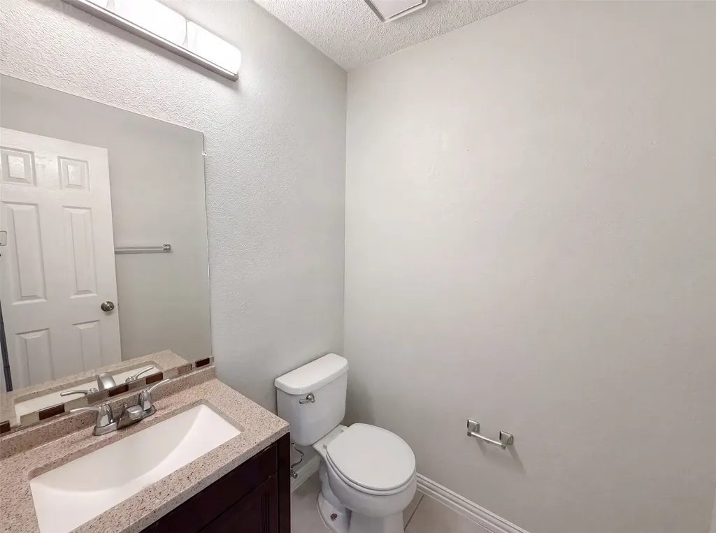 317 Riverwalk Lane Irving TX 75063