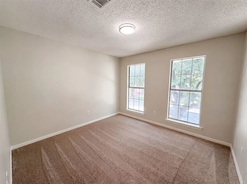 317 Riverwalk Lane Irving TX 75063