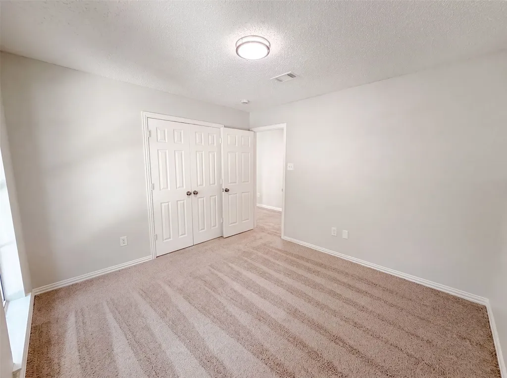 317 Riverwalk Lane Irving TX 75063