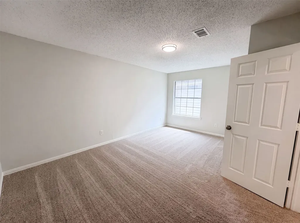 317 Riverwalk Lane Irving TX 75063