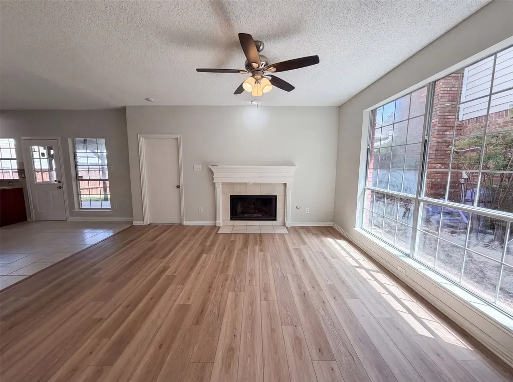317 Riverwalk Lane Irving TX 75063