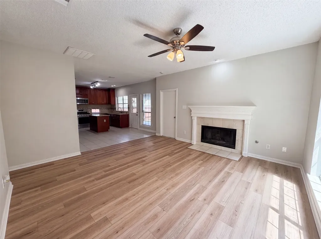 317 Riverwalk Lane Irving TX 75063