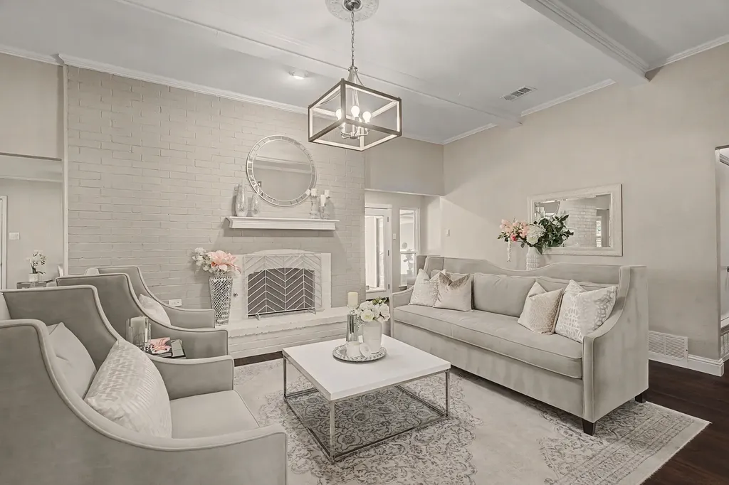 4529 Denver Drive Plano TX 75093