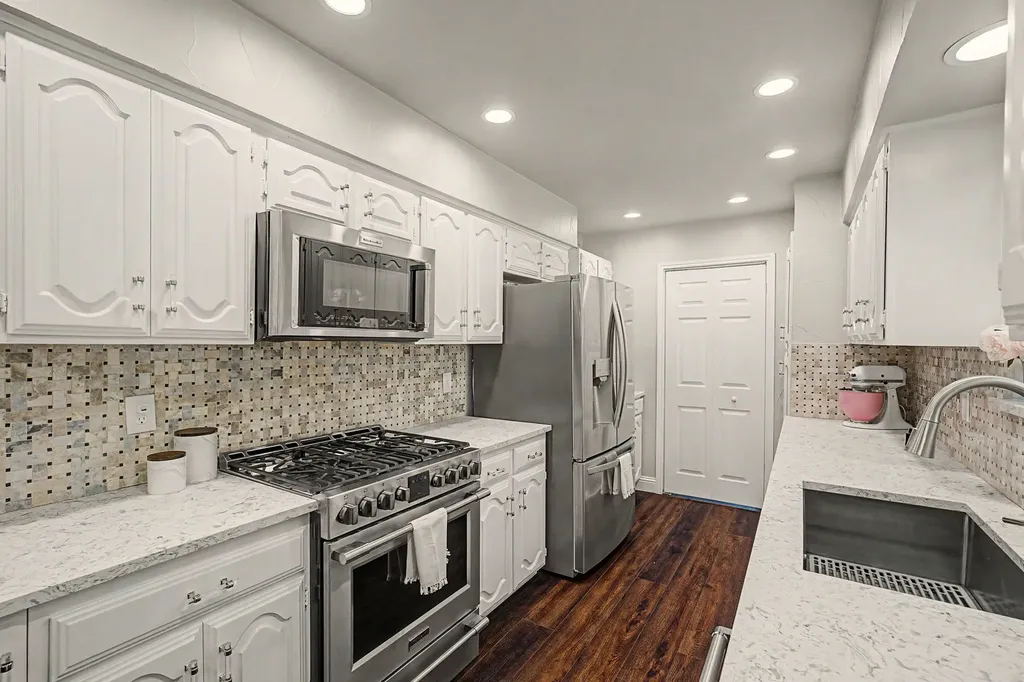 4529 Denver Drive Plano TX 75093
