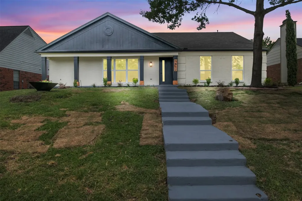 1612 Huntington Drive Mesquite TX 75149