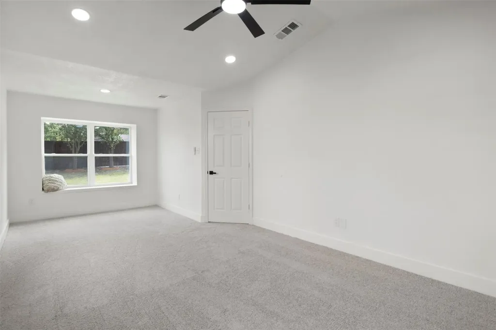 1612 Huntington Drive Mesquite TX 75149