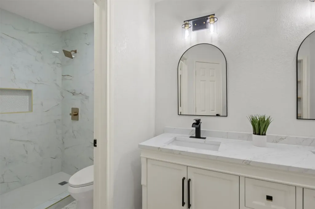1612 Huntington Drive Mesquite TX 75149