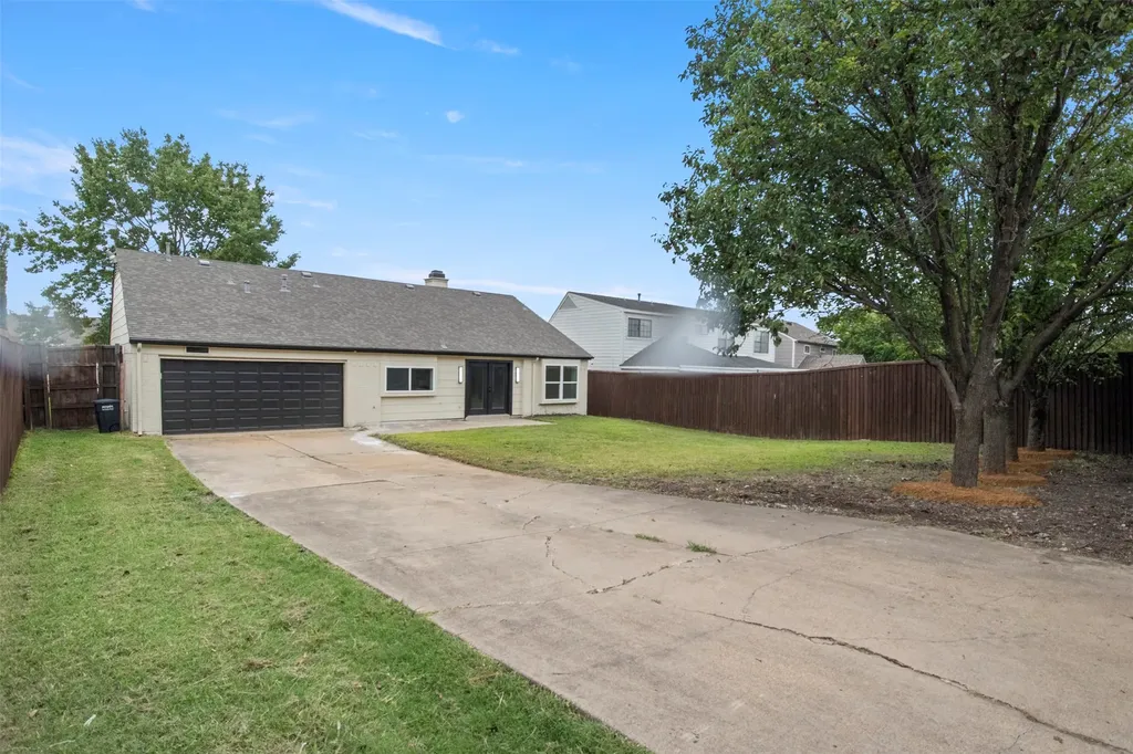 1612 Huntington Drive Mesquite TX 75149