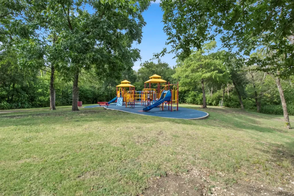 1612 Huntington Drive Mesquite TX 75149