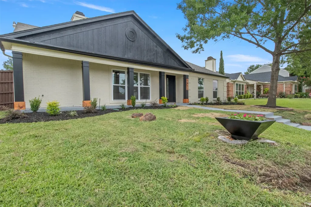 1612 Huntington Drive Mesquite TX 75149