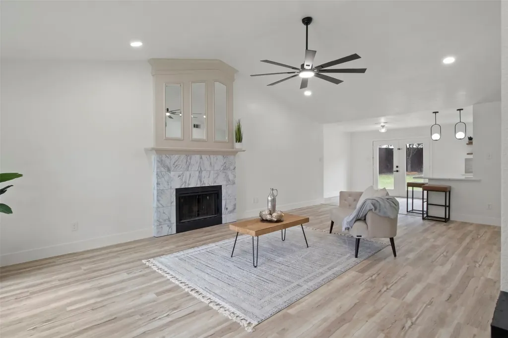 1612 Huntington Drive Mesquite TX 75149