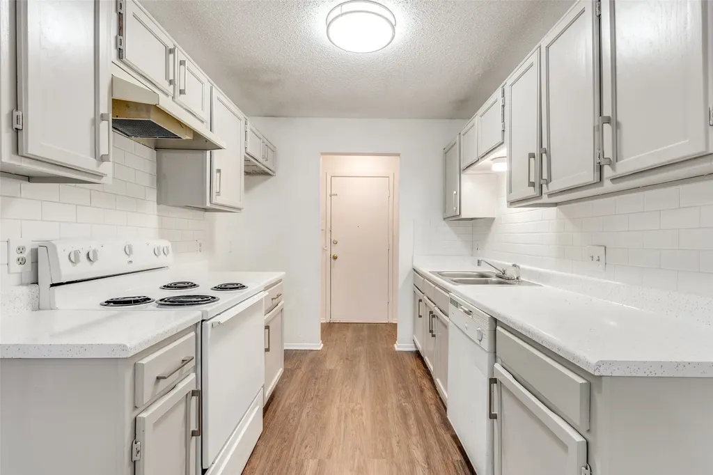 3624 Hulen Park Circle Fort Worth TX 76123