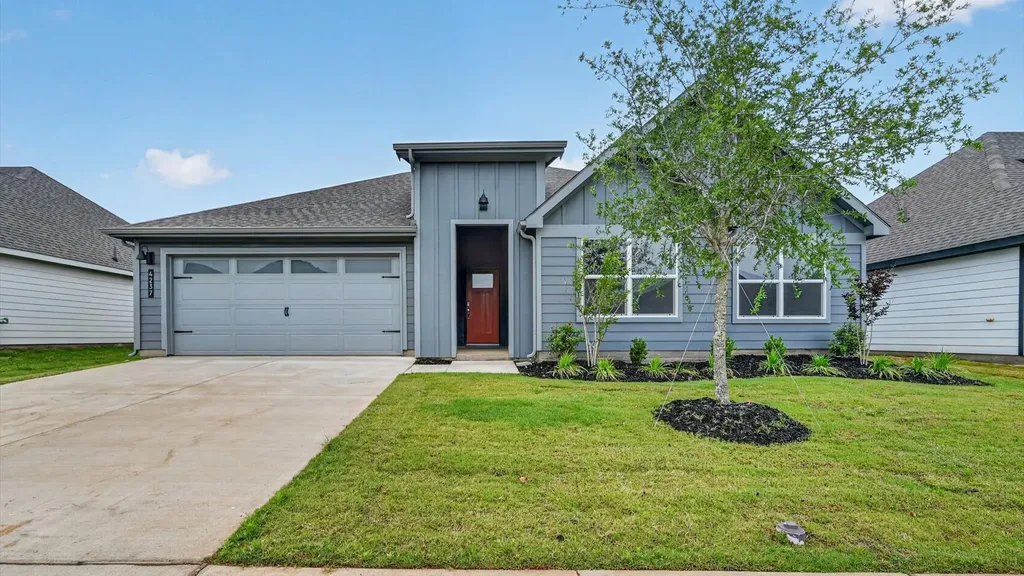 1416 Canterbury Trail Desoto TX 75115