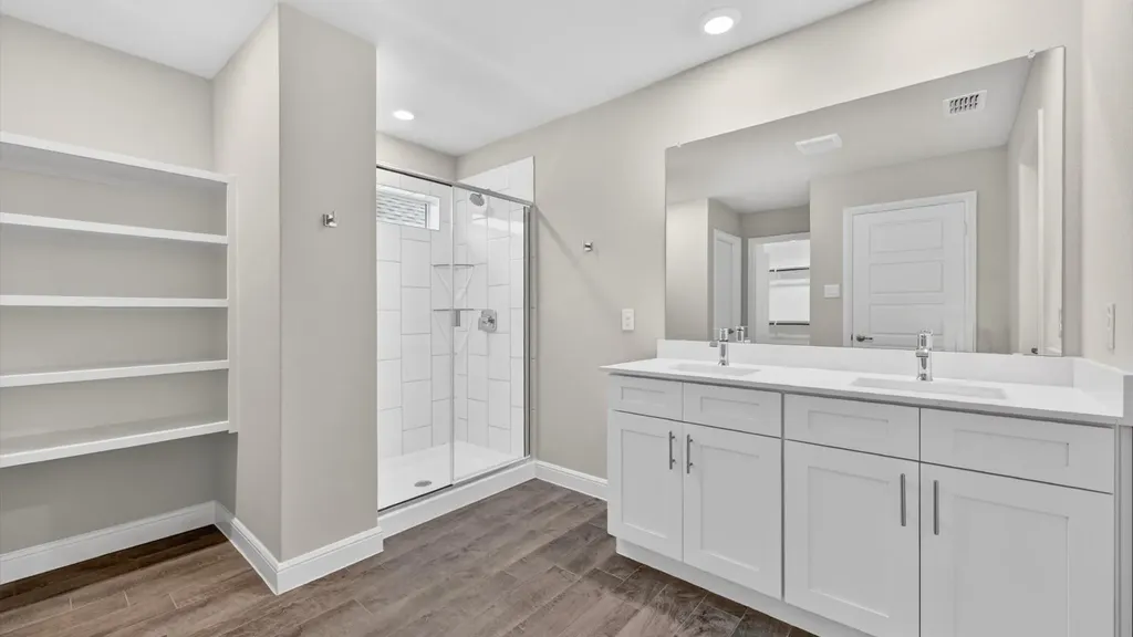1416 Canterbury Trail Desoto TX 75115