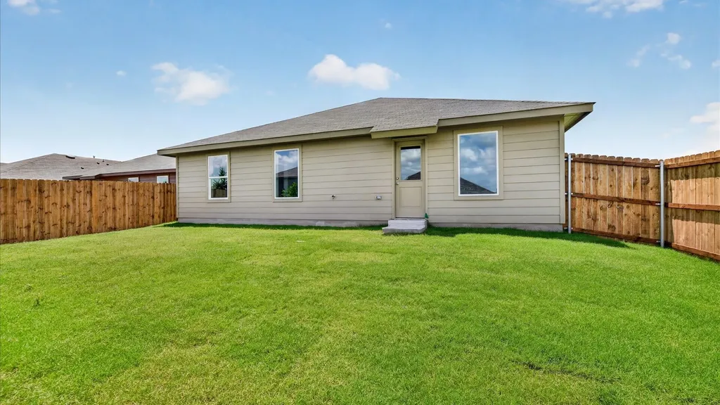 353 Wayland Street Keene TX 76059