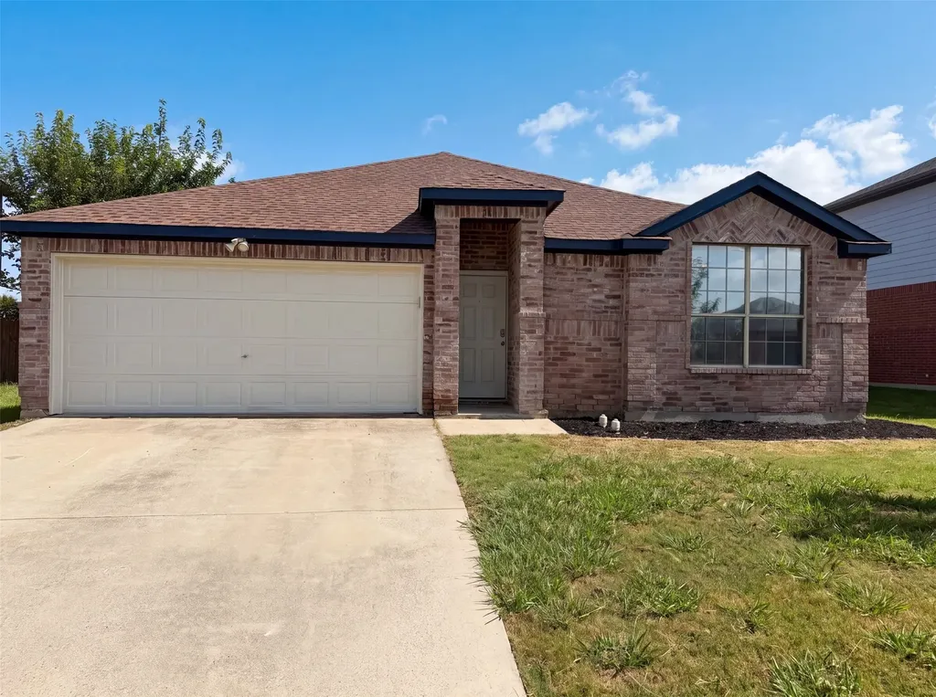 143 Pintail Lane Sanger TX 76266