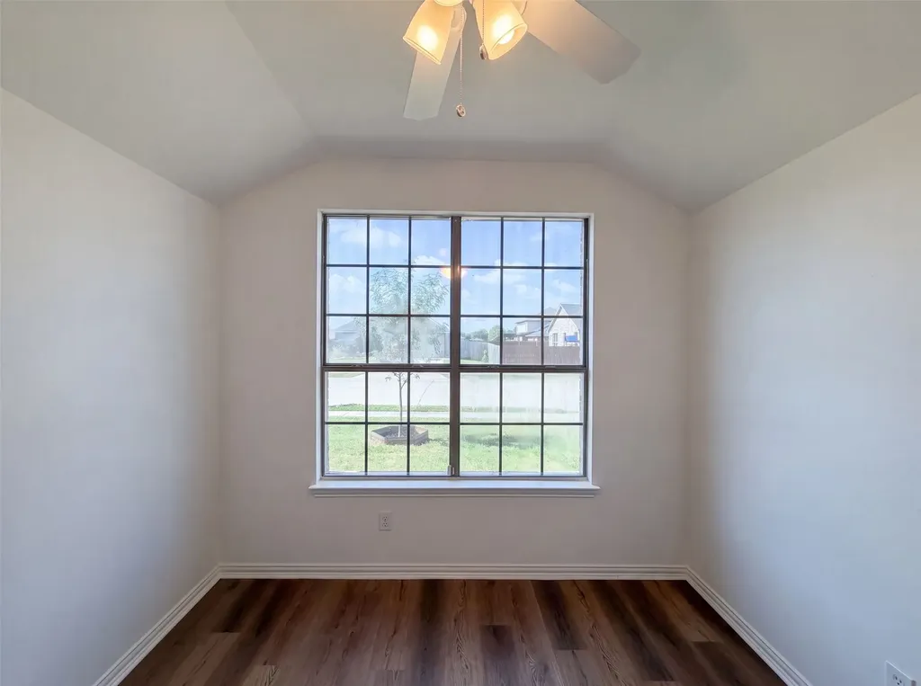 143 Pintail Lane Sanger TX 76266