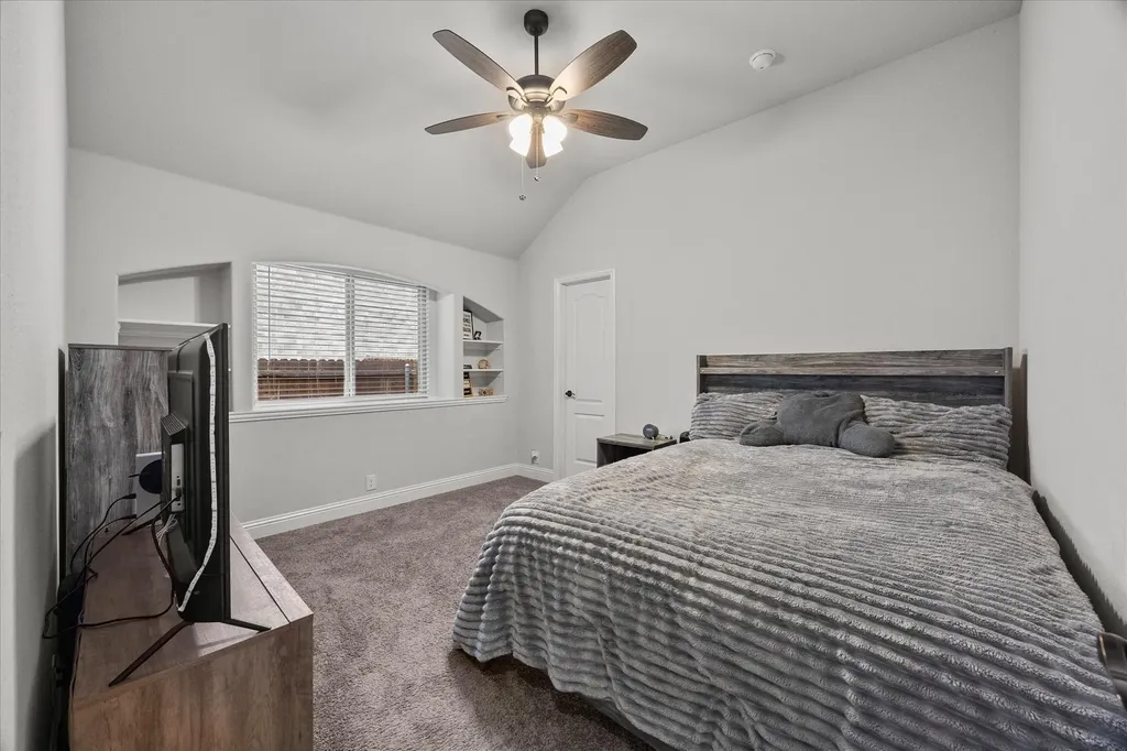 3904 Holly Springs Lane Kaufman TX 75142