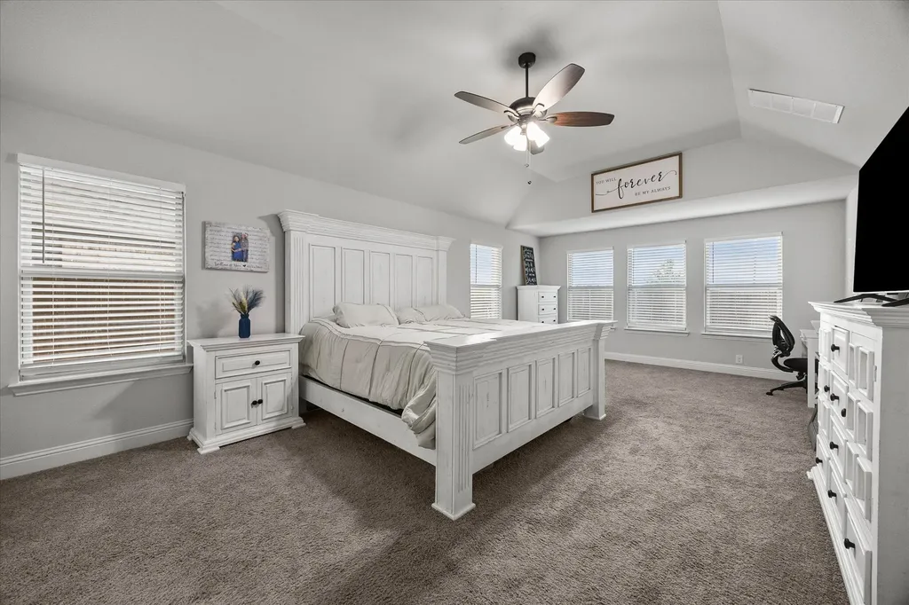 3904 Holly Springs Lane Kaufman TX 75142